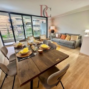 FANTÁSTICO DEPARTAMENTO TRIPLEX CON PATIO PRIVADO EN PROVIDENCIA 