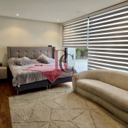 ESPECTACULAR CASA EN CHICUREO, REGIÓN METROPOLITANA
